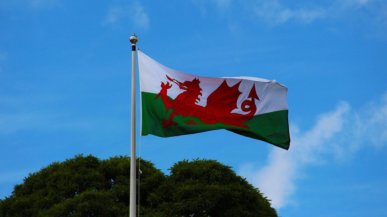 Welsh Minister to Step Down Ahead of 2026 Election