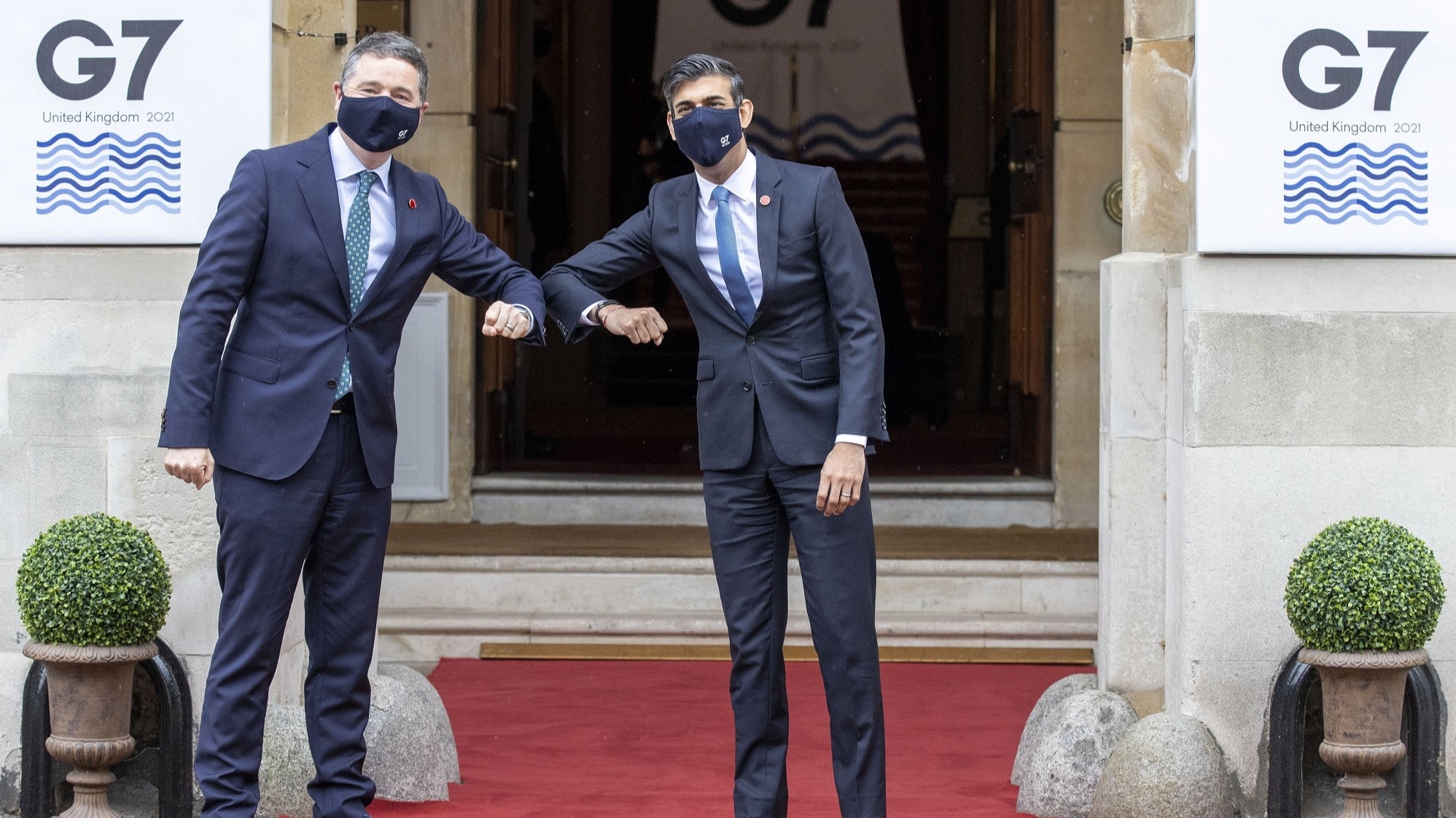 Wealthy Global Areas ' Millimeter Away' Of Tech Tax Deal Minimal International Fee.